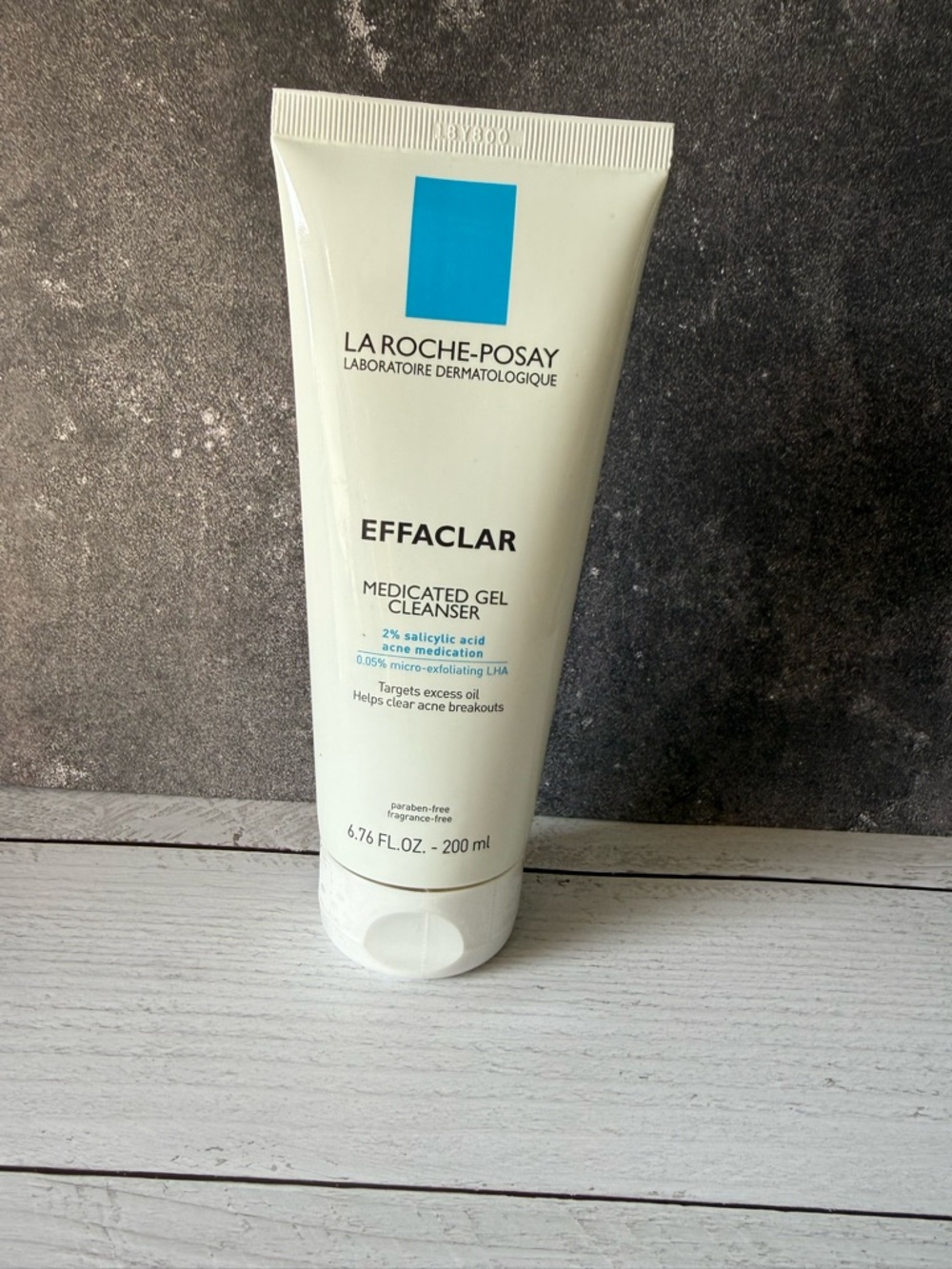 La Roche-Posay Effaclar Medicated Gel Cleanser - White